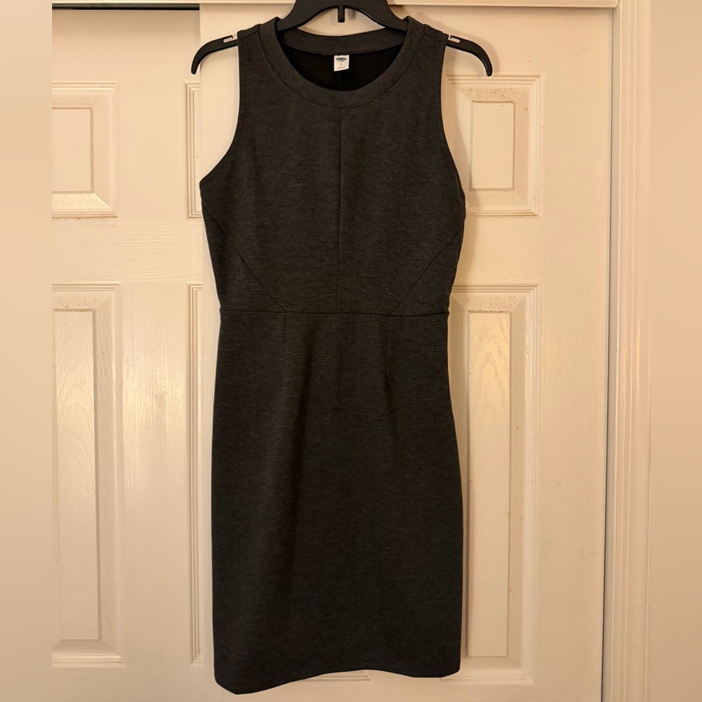 Old Navy Charcoal Sleeveless Midi Dress
